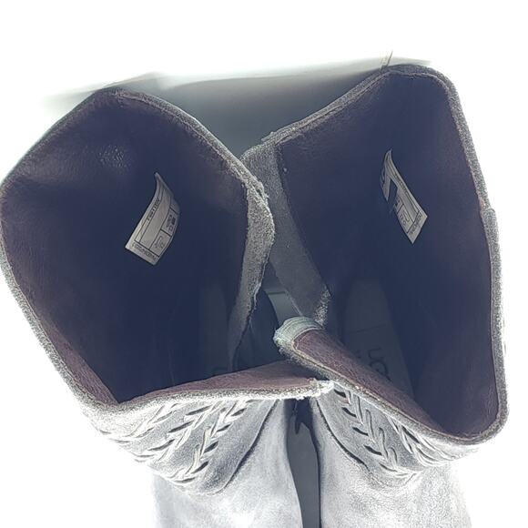 UGG Women's Caylin US 7 Gray Burnished Suede Braided Zip Riding Boots - Picture 10 of 16